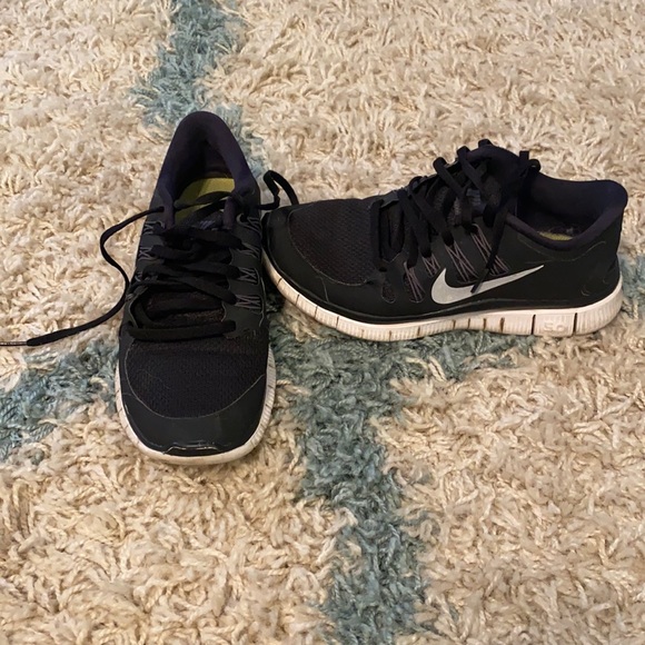 Nike Shoes - Black Nike Free women’s sneakers. Size 7.5